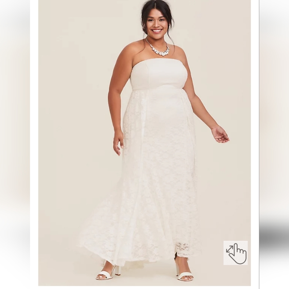 Torrid Ivy Lace overlay skirt gown